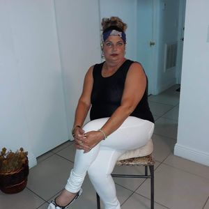 Meet your Posher, Graciela